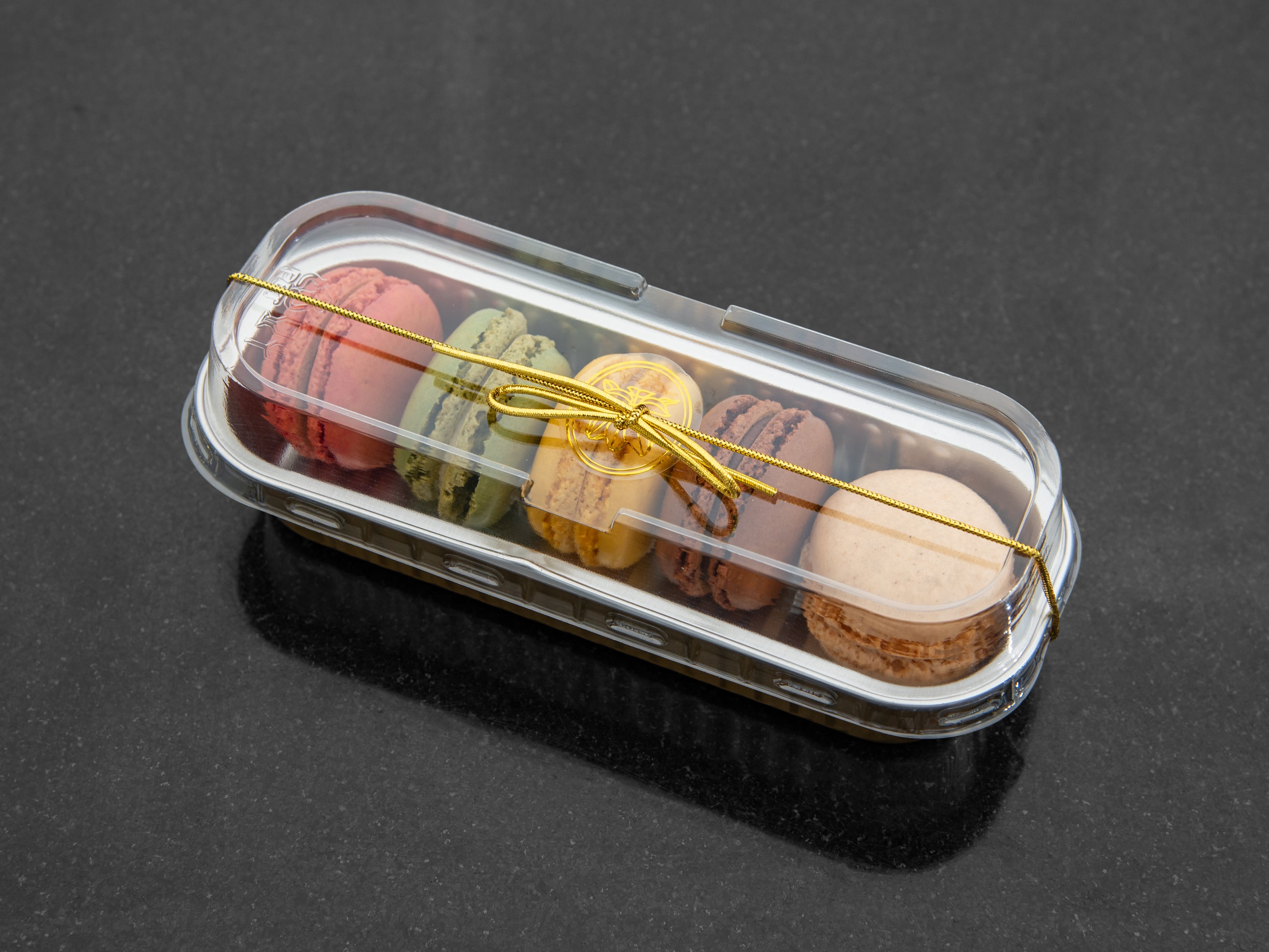 Handcrafted Fresh Gluten-Free Macarons – L’Atelier du Chocolat, Assortment of Raspberry, Lemon, Chocolate, Praline & Vanilla